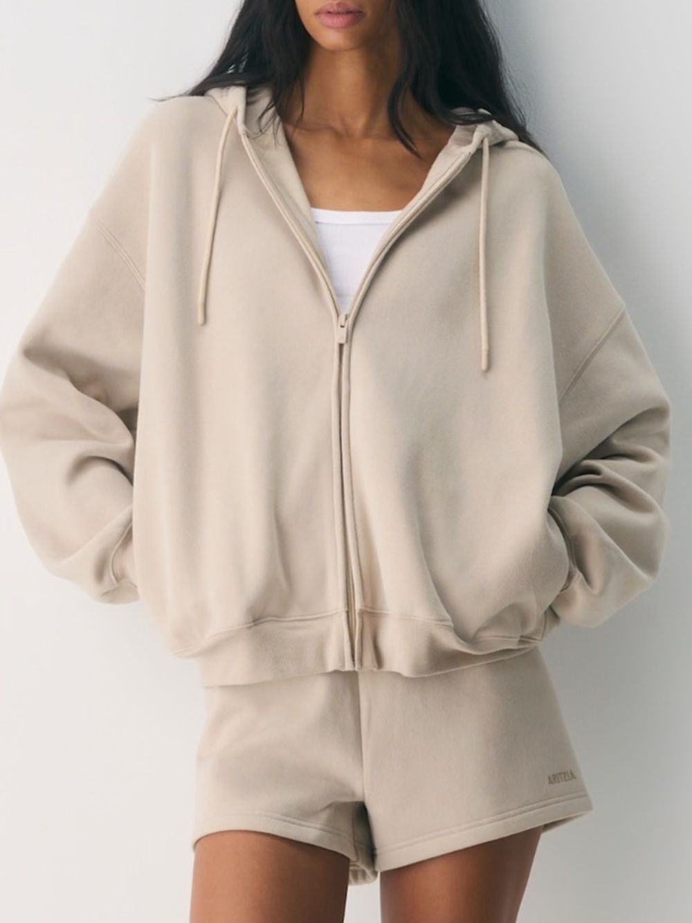 aritzia zip-up hoodie